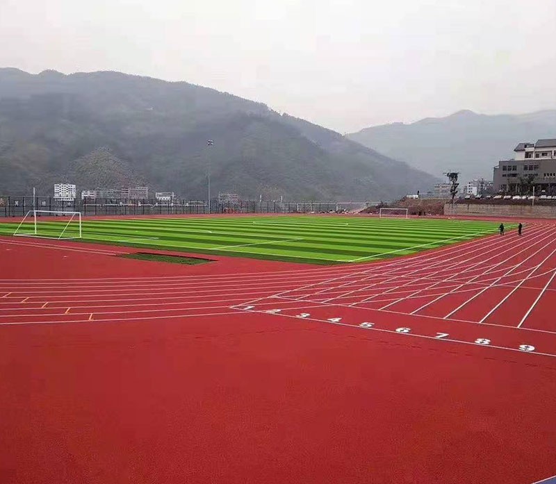 足球場，跑道